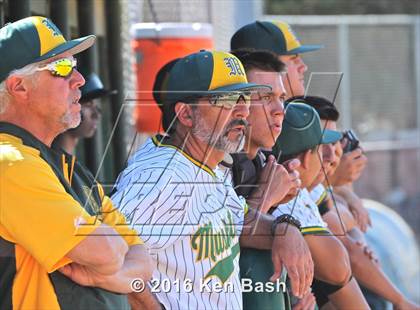 Thumbnail 1 in Camarillo @ Moorpark photogallery.
