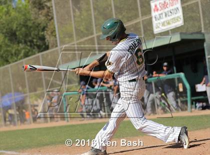 Thumbnail 1 in Camarillo @ Moorpark photogallery.