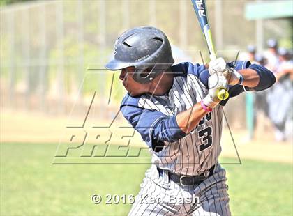 Thumbnail 1 in Camarillo @ Moorpark photogallery.