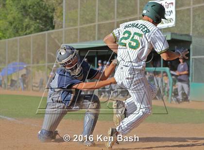 Thumbnail 1 in Camarillo @ Moorpark photogallery.