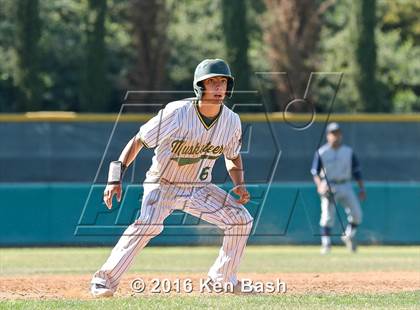 Thumbnail 2 in Camarillo @ Moorpark photogallery.