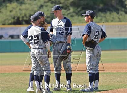 Thumbnail 2 in Camarillo @ Moorpark photogallery.