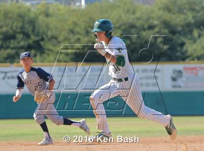 Thumbnail 2 in Camarillo @ Moorpark photogallery.