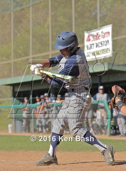 Thumbnail 3 in Camarillo @ Moorpark photogallery.