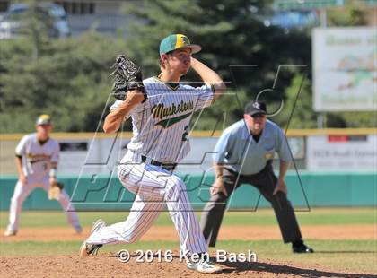 Thumbnail 3 in Camarillo @ Moorpark photogallery.