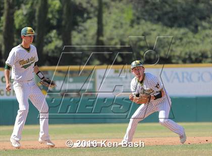 Thumbnail 2 in Camarillo @ Moorpark photogallery.
