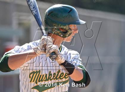 Thumbnail 1 in Camarillo @ Moorpark photogallery.