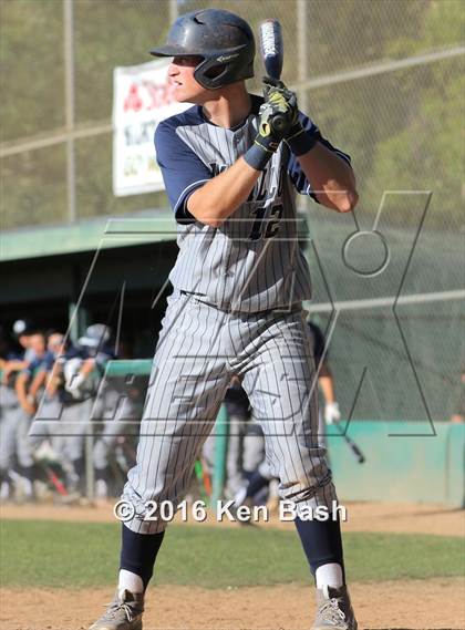 Thumbnail 3 in Camarillo @ Moorpark photogallery.