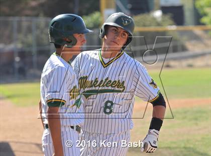 Thumbnail 3 in Camarillo @ Moorpark photogallery.
