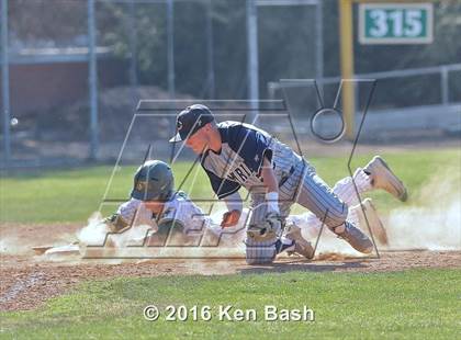Thumbnail 1 in Camarillo @ Moorpark photogallery.