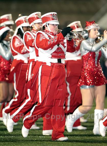 Thumbnail 1 in La Grange vs. Carthage (UIL 3A D1 Semifinal Playoff) photogallery.