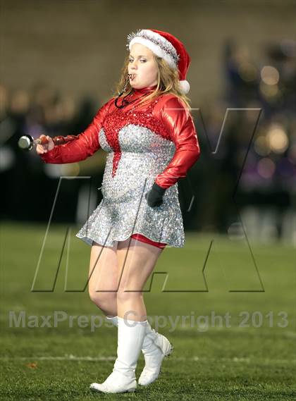 Thumbnail 3 in La Grange vs. Carthage (UIL 3A D1 Semifinal Playoff) photogallery.