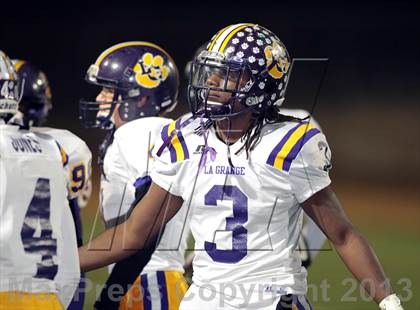 Thumbnail 3 in La Grange vs. Carthage (UIL 3A D1 Semifinal Playoff) photogallery.