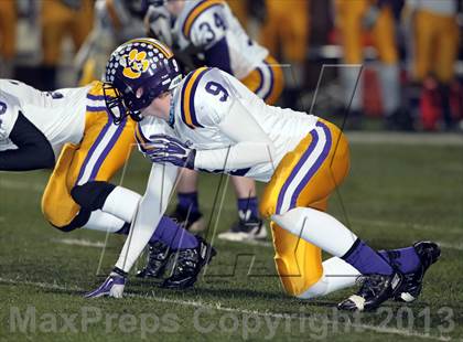 Thumbnail 3 in La Grange vs. Carthage (UIL 3A D1 Semifinal Playoff) photogallery.