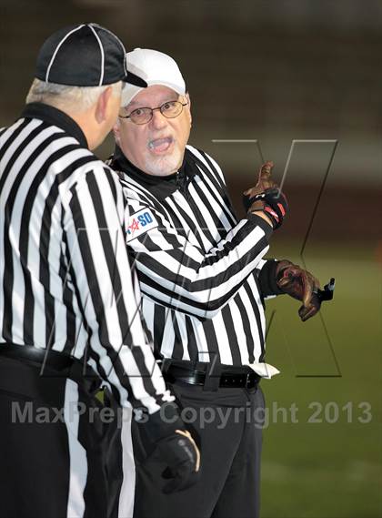 Thumbnail 2 in La Grange vs. Carthage (UIL 3A D1 Semifinal Playoff) photogallery.