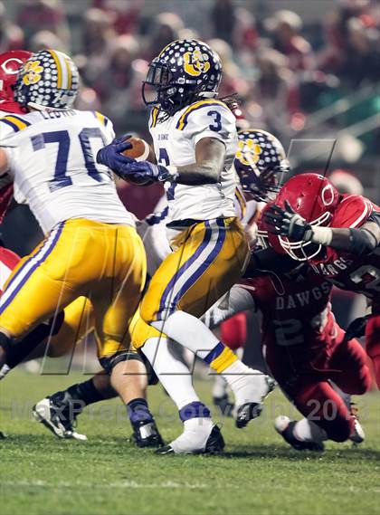 Thumbnail 1 in La Grange vs. Carthage (UIL 3A D1 Semifinal Playoff) photogallery.