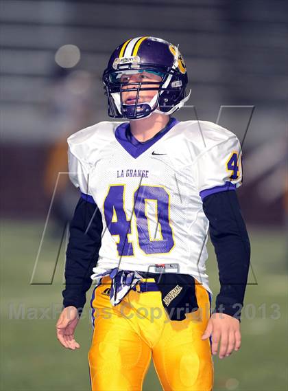 Thumbnail 2 in La Grange vs. Carthage (UIL 3A D1 Semifinal Playoff) photogallery.