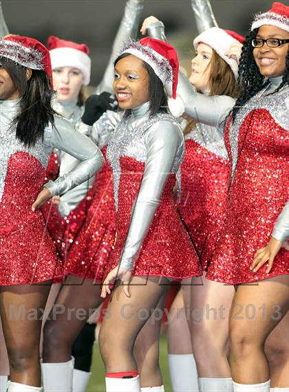 Thumbnail 3 in La Grange vs. Carthage (UIL 3A D1 Semifinal Playoff) photogallery.