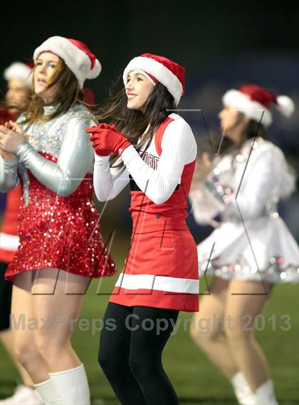 Thumbnail 2 in La Grange vs. Carthage (UIL 3A D1 Semifinal Playoff) photogallery.