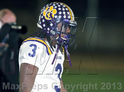 Thumbnail 1 in La Grange vs. Carthage (UIL 3A D1 Semifinal Playoff) photogallery.