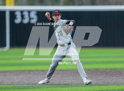 Thumbnail 3 in Lewisburg vs. Augusta Christian photogallery.