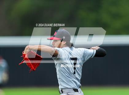 Thumbnail 3 in Lewisburg vs. Augusta Christian photogallery.