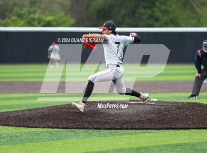 Thumbnail 3 in Lewisburg vs. Augusta Christian photogallery.