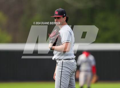 Thumbnail 3 in Lewisburg vs. Augusta Christian photogallery.