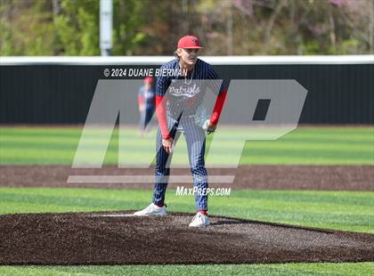 Thumbnail 3 in Lewisburg vs. Augusta Christian photogallery.