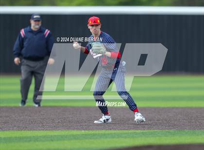 Thumbnail 1 in Lewisburg vs. Augusta Christian photogallery.
