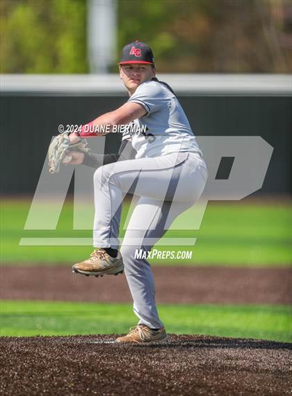 Thumbnail 3 in Lewisburg vs. Augusta Christian photogallery.