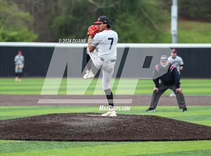 Thumbnail 3 in Lewisburg vs. Augusta Christian photogallery.