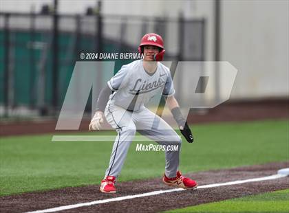 Thumbnail 3 in Lewisburg vs. Augusta Christian photogallery.
