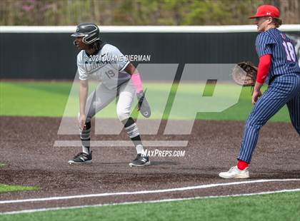 Thumbnail 2 in Lewisburg vs. Augusta Christian photogallery.