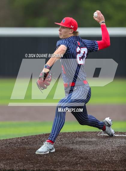 Thumbnail 1 in Lewisburg vs. Augusta Christian photogallery.