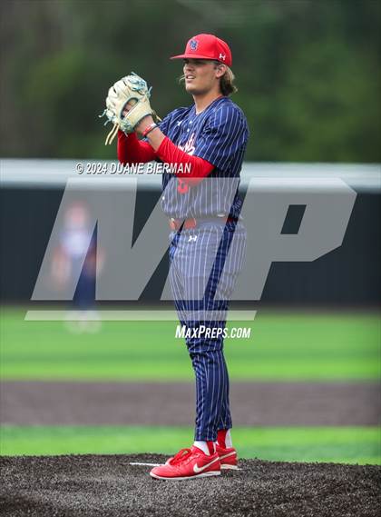 Thumbnail 3 in Lewisburg vs. Augusta Christian photogallery.