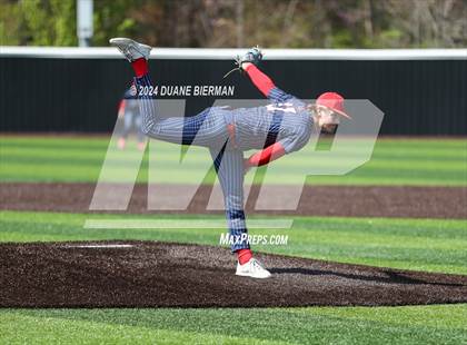 Thumbnail 1 in Lewisburg vs. Augusta Christian photogallery.