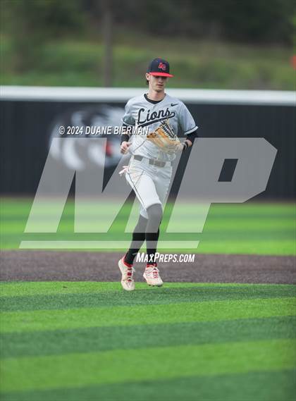 Thumbnail 3 in Lewisburg vs. Augusta Christian photogallery.