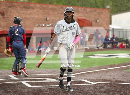Thumbnail 3 in Lewisburg vs. Augusta Christian photogallery.