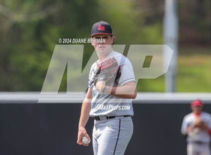 Thumbnail 2 in Lewisburg vs. Augusta Christian photogallery.