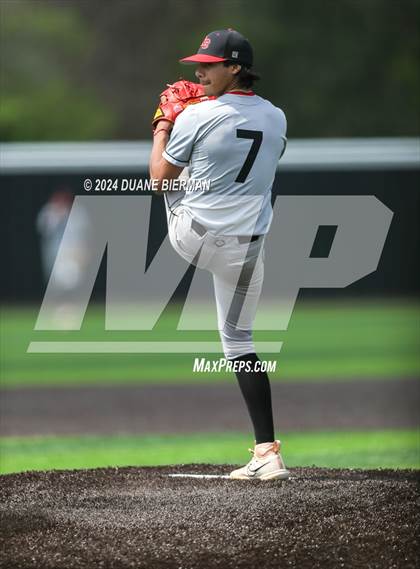Thumbnail 1 in Lewisburg vs. Augusta Christian photogallery.