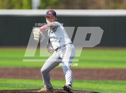 Thumbnail 2 in Lewisburg vs. Augusta Christian photogallery.