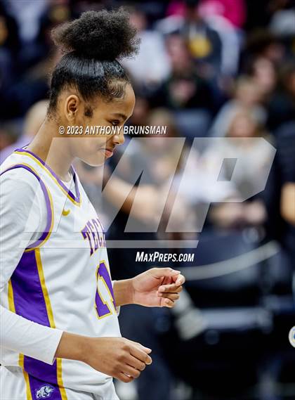 Thumbnail 1 in Santiago vs. Oakland Tech (CIF State D1 Final - Pregame/Postgame) photogallery.