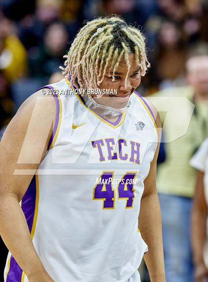 Thumbnail 3 in Santiago vs. Oakland Tech (CIF State D1 Final - Pregame/Postgame) photogallery.