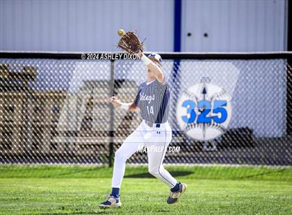 Thumbnail 2 in St. Clair vs Marysville (MHSAA Divsion 2 District 59 Semifinal) photogallery.