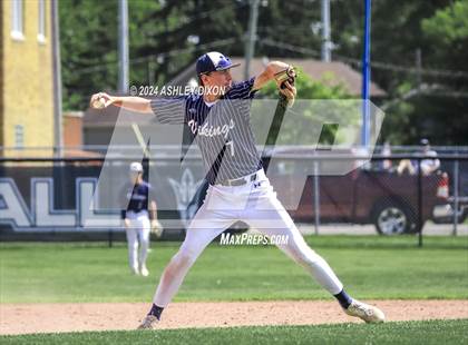 Thumbnail 2 in St. Clair vs Marysville (MHSAA Divsion 2 District 59 Semifinal) photogallery.