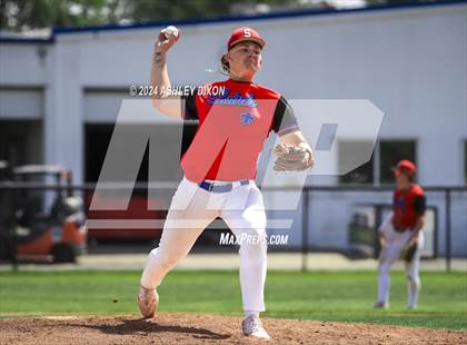 Thumbnail 2 in St. Clair vs Marysville (MHSAA Divsion 2 District 59 Semifinal) photogallery.
