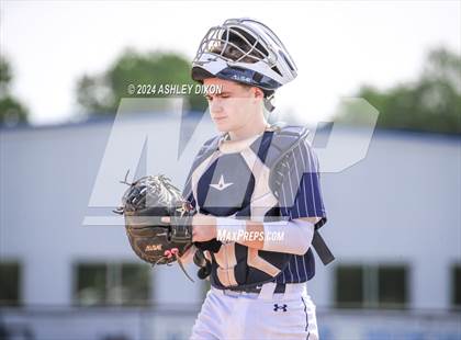Thumbnail 1 in St. Clair vs Marysville (MHSAA Divsion 2 District 59 Semifinal) photogallery.