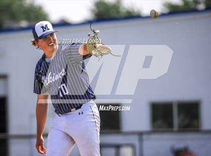 Thumbnail 3 in St. Clair vs Marysville (MHSAA Divsion 2 District 59 Semifinal) photogallery.