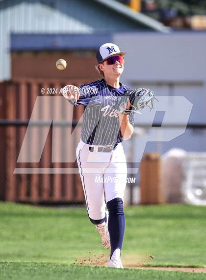 Thumbnail 1 in St. Clair vs Marysville (MHSAA Divsion 2 District 59 Semifinal) photogallery.